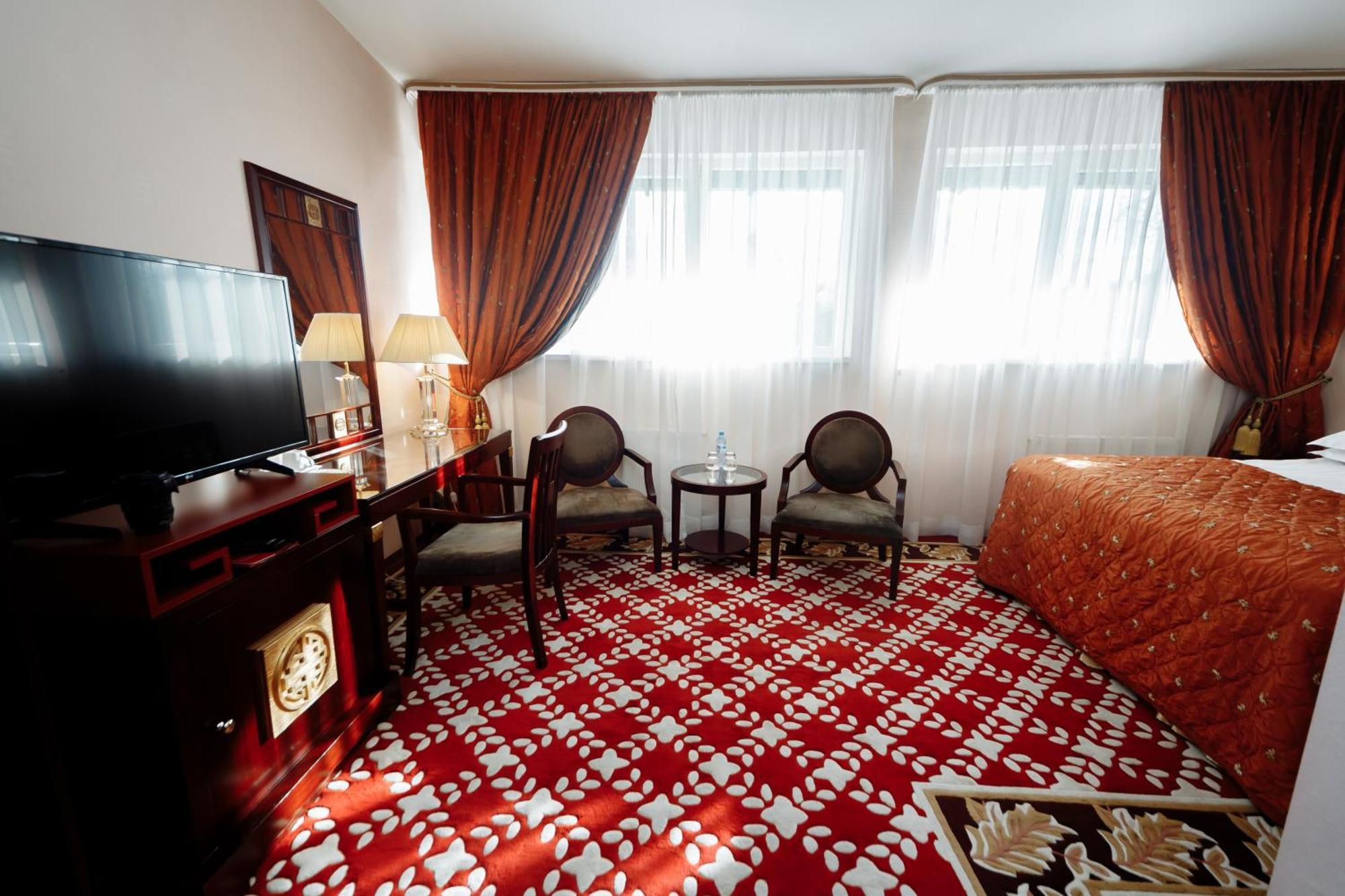 Hotel Royal Florence Chisinau Exterior foto
